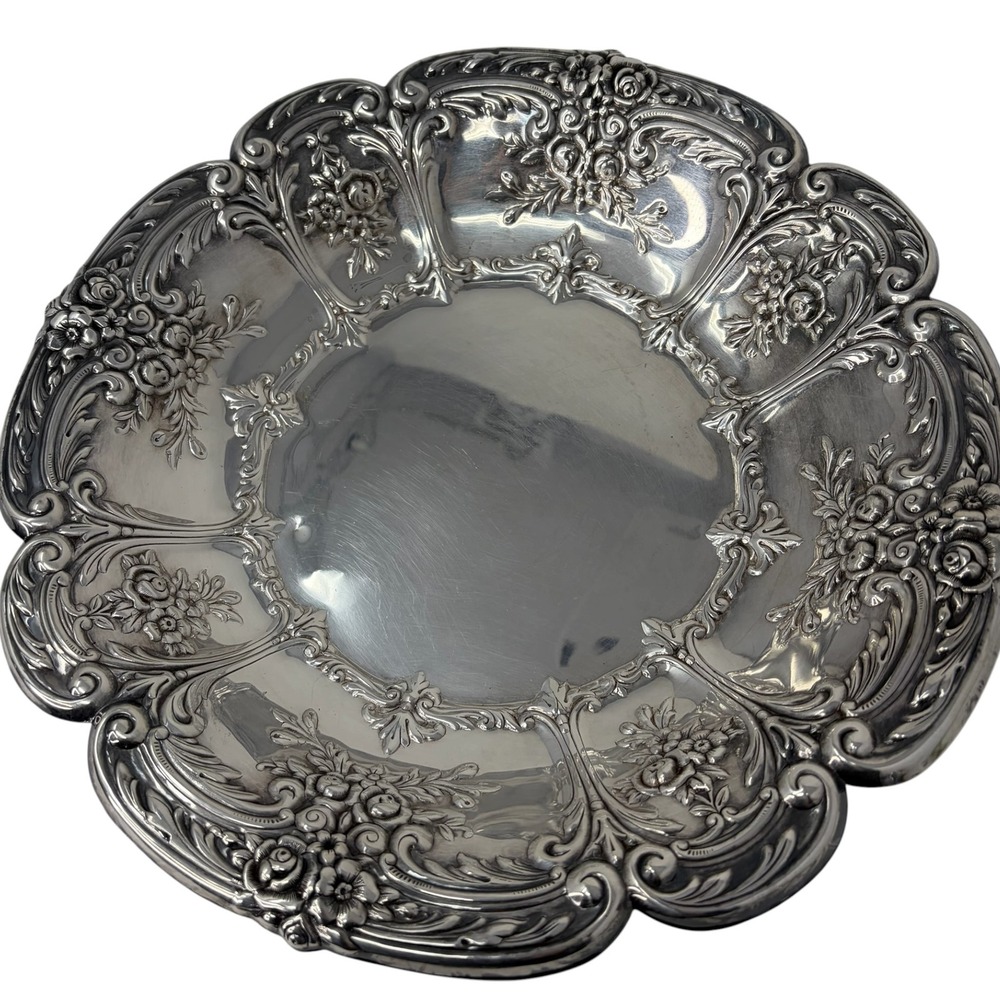 Vintage Reed & Barton Vienna 1861 Silverplate Serving Bowl 11.75" Floral Rim